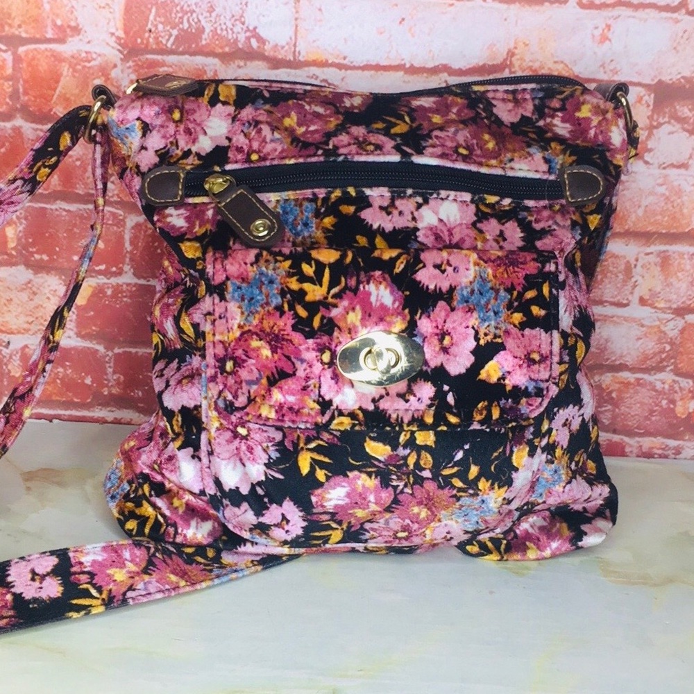 Soft Pink Velvet Floral Print Crossbody Bag - Picture 3 of 9